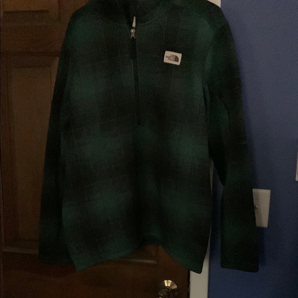 The North Face Black and Green Checkered Pullover